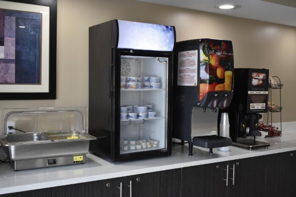 MainStay Suites Knoxville Airport image 9